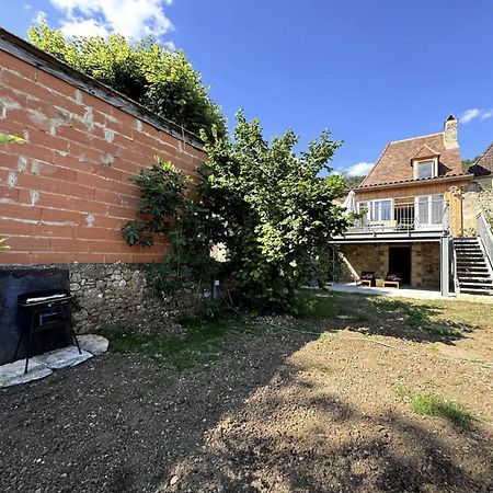 Villa L'Epicerie De Bézenac Exterior foto